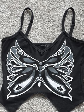 SHEIN Black Butterfly Graphic Crop Cami